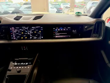 PORSCHE Cayenne V6 Luftfederung Panorama HeadUP BOSE