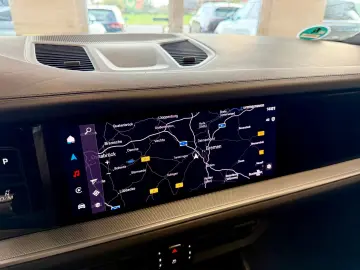 PORSCHE Cayenne V6 Luftfederung Panorama HeadUP BOSE