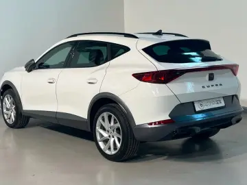 CUPRA Formentor 1.5 TSI DSG NAVI LED PDC KESSY