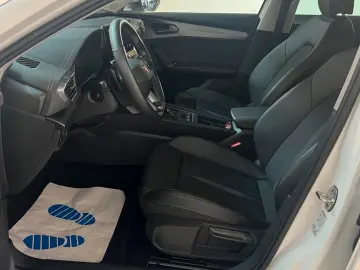 CUPRA Formentor 1.5 TSI DSG NAVI LED PDC KESSY