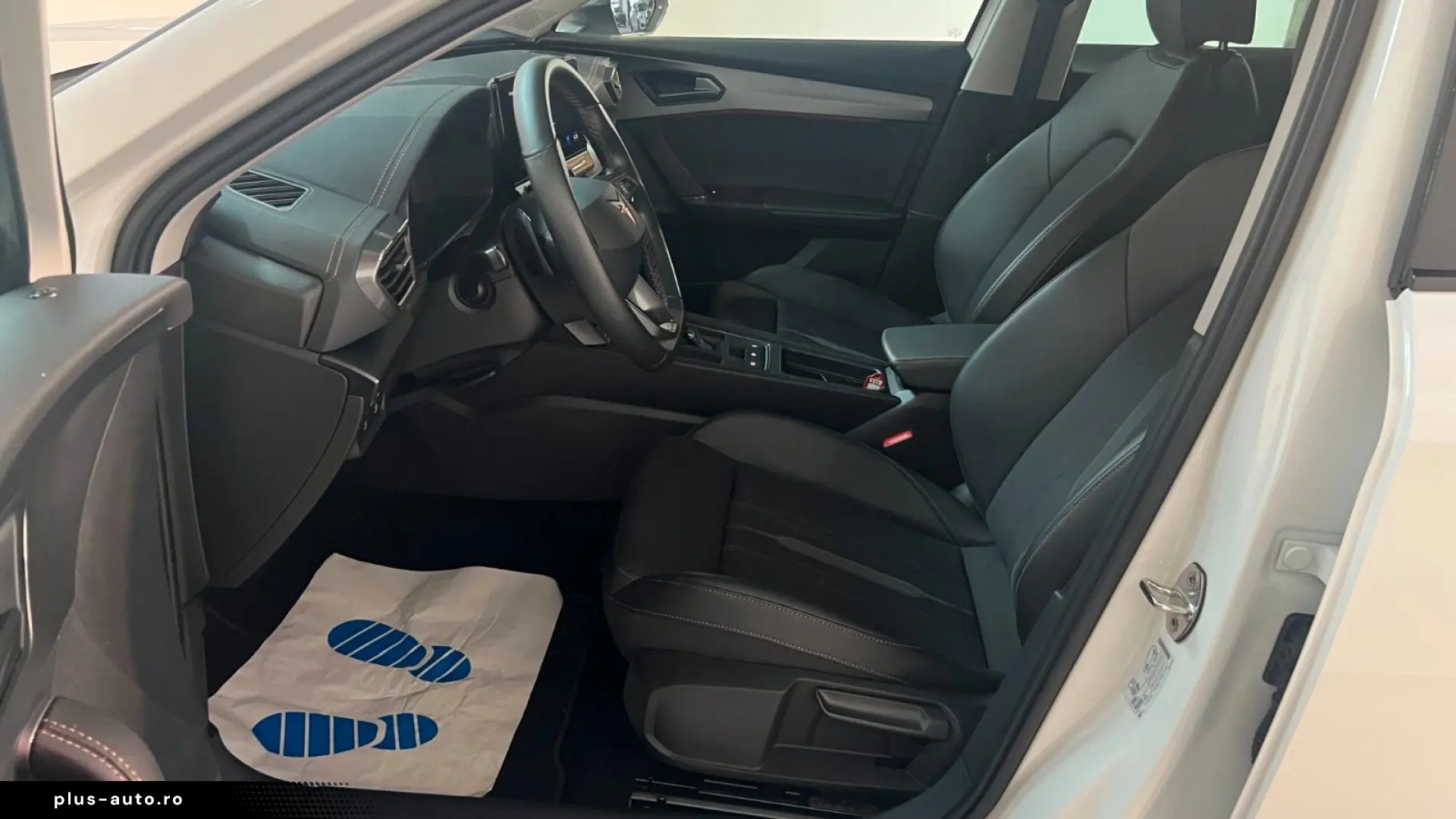 CUPRA Formentor 1.5 TSI DSG NAVI LED PDC KESSY