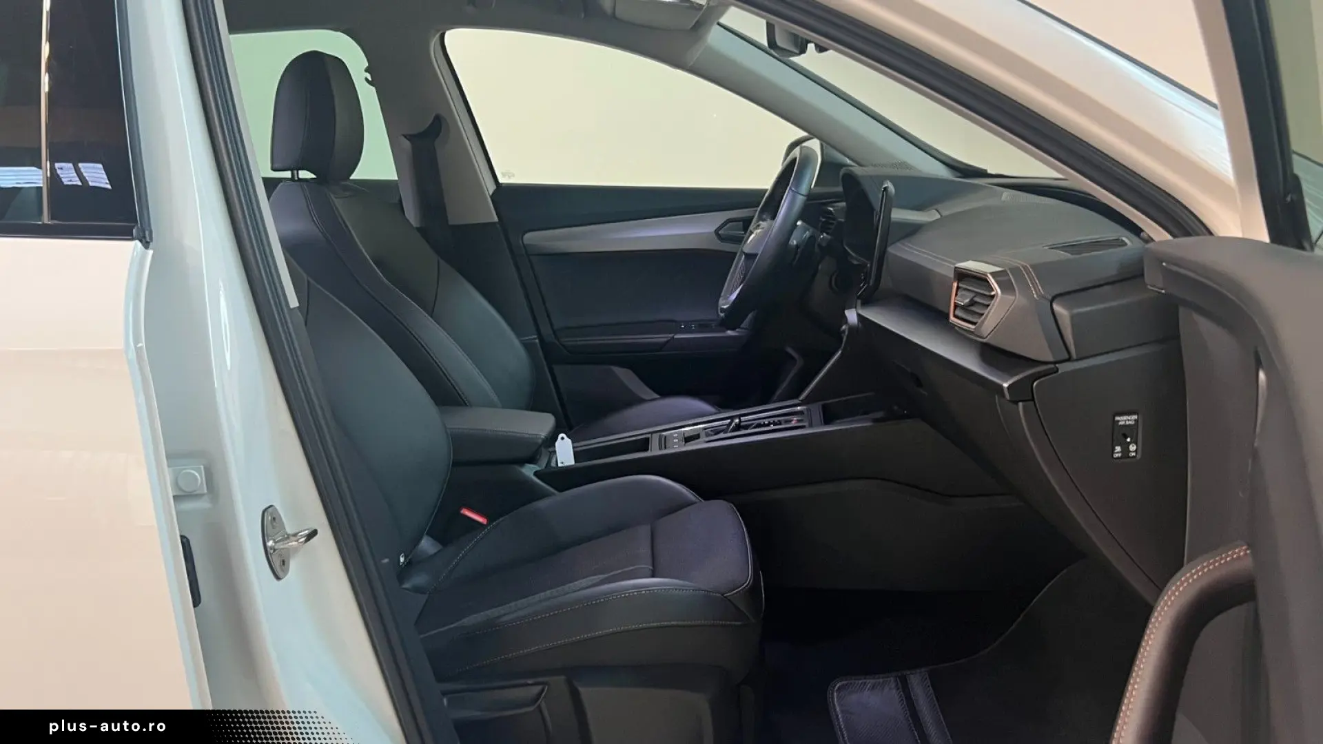 CUPRA Formentor 1.5 TSI DSG NAVI LED PDC KESSY