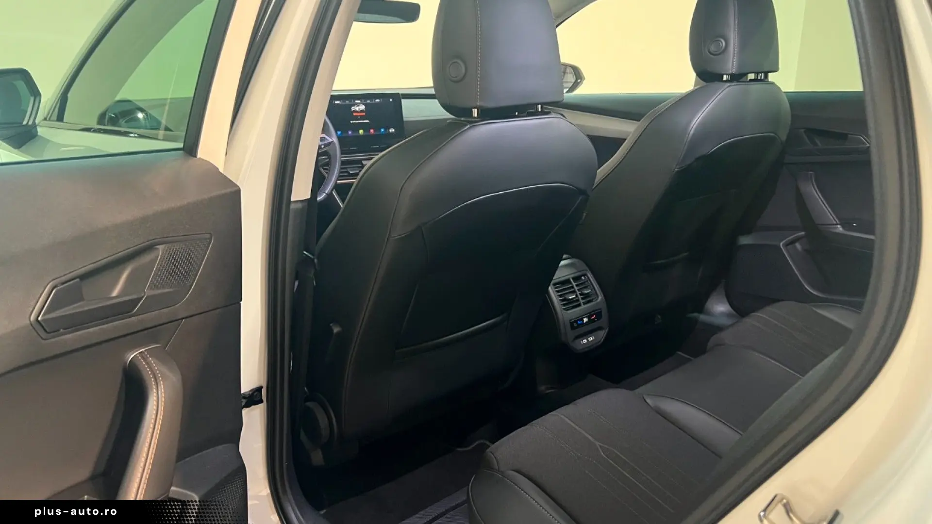 CUPRA Formentor 1.5 TSI DSG NAVI LED PDC KESSY