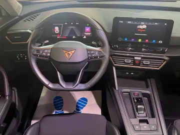 CUPRA Formentor 1.5 TSI DSG NAVI LED PDC KESSY