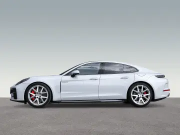 PORSCHE Panamera 4S E-Hybrid HA-Lenkung Head-Up BOSE