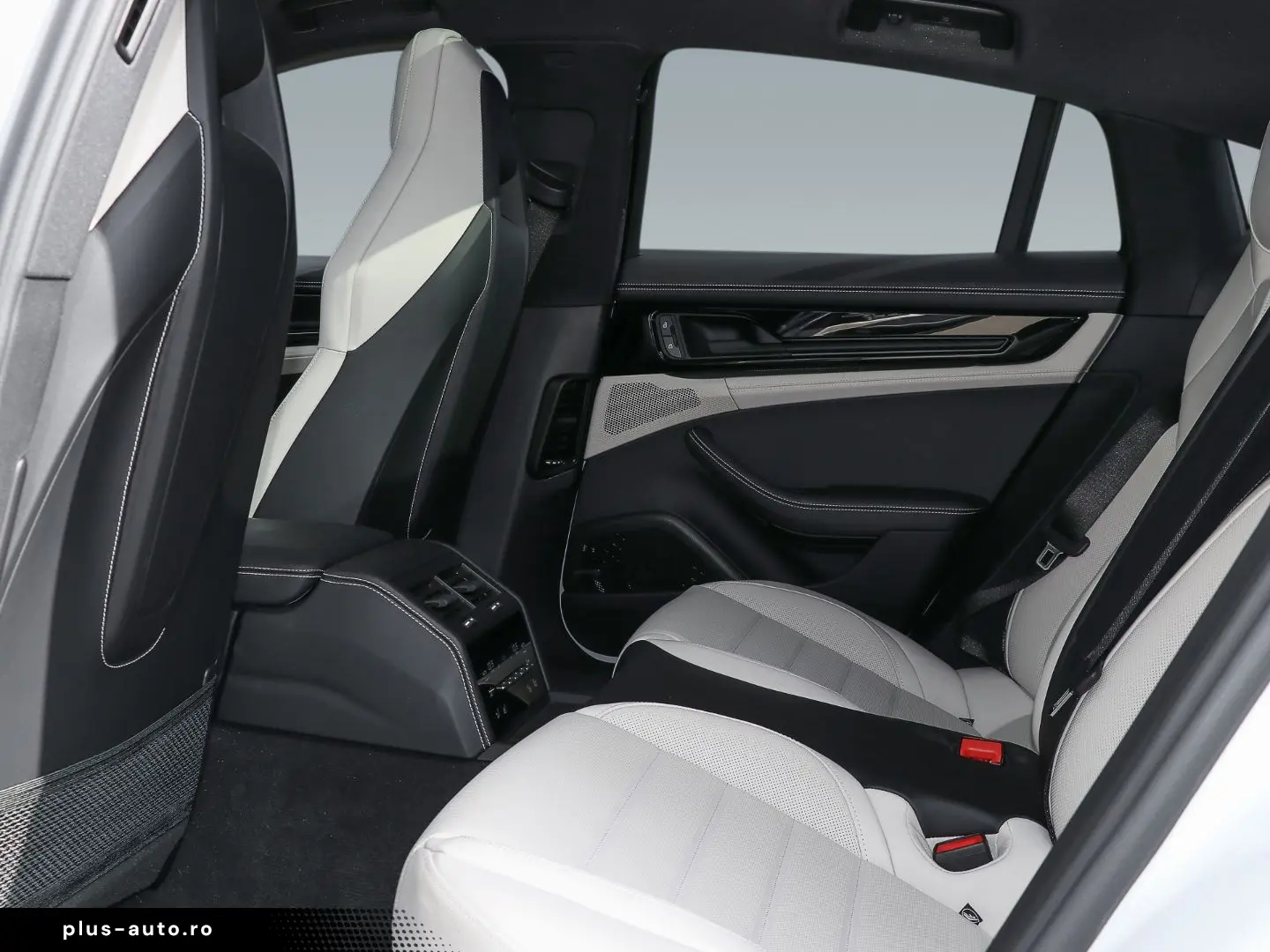 PORSCHE Panamera 4S E-Hybrid HA-Lenkung Head-Up BOSE