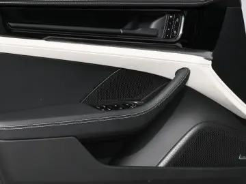 PORSCHE Panamera 4S E-Hybrid HA-Lenkung Head-Up BOSE