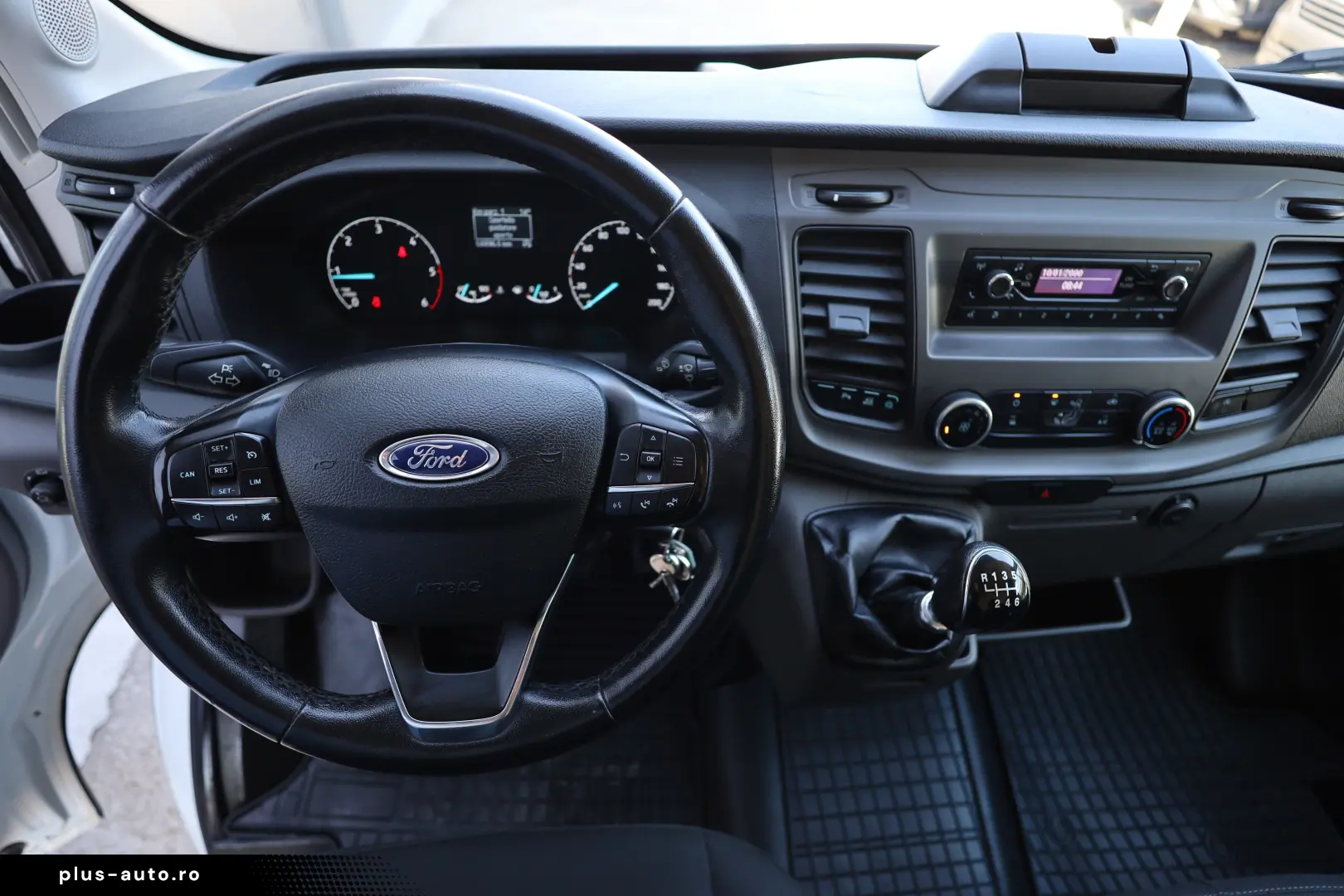 Ford Transit L3H2 2.0D 130CP