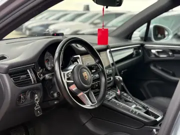 Porsche Macan S 2020
