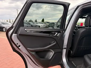 Porsche Macan S 2020