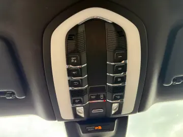 Porsche Macan S 2020