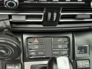 Porsche Macan S 2020