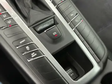 Porsche Macan S 2020
