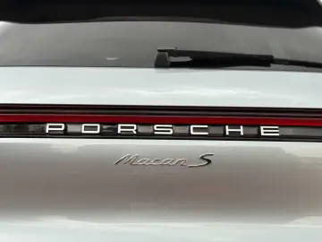 Porsche Macan S 2020