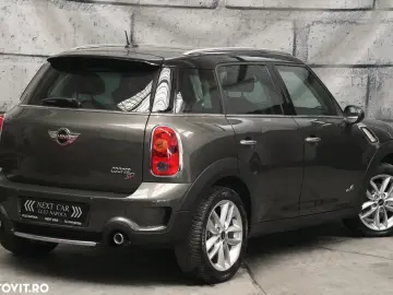 Mini Countryman ver-cooper-d-all4-at