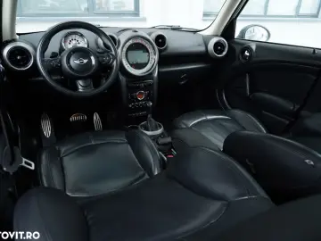 Mini Countryman ver-cooper-d-all4-at