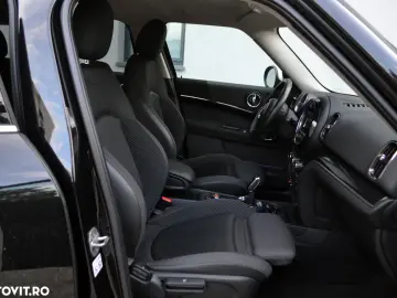 Mini Countryman Cooper D ALL4 AT