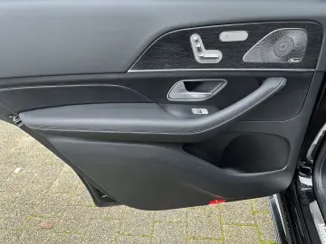 MERCEDES-BENZ GLS 450d AMG Line Prem  PANO STH 360 KEY MEM