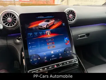 MERCEDES-BENZ SL 43 AMG PREMIUM  Dynamik  360  Massage