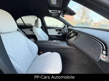 MERCEDES-BENZ E 300 e AMG Advanced LEDER KeyGO LED