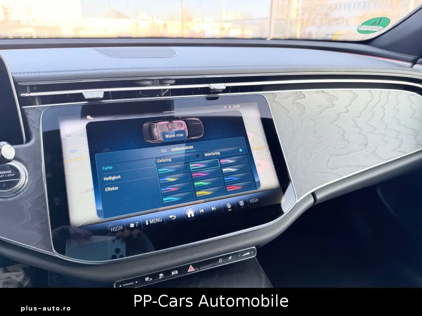 MERCEDES-BENZ E 300 e AMG Advanced LEDER KeyGO LED