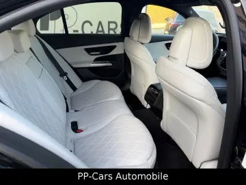 MERCEDES-BENZ E 300 e AMG Advanced LEDER KeyGO LED