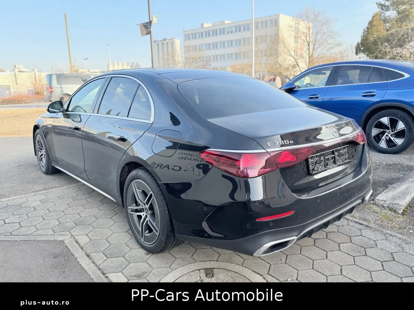 MERCEDES-BENZ E 300 e AMG Advanced LEDER KeyGO LED