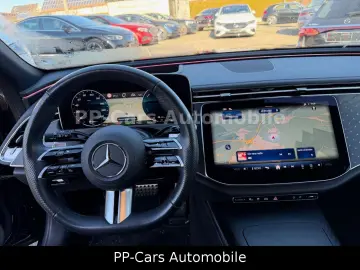 MERCEDES-BENZ E 300 e T AMG PREMIUM  HuD Pano 360 MY25