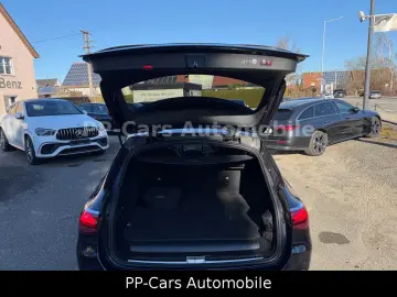 MERCEDES-BENZ E 300 e T AMG PREMIUM  HuD Pano 360 MY25