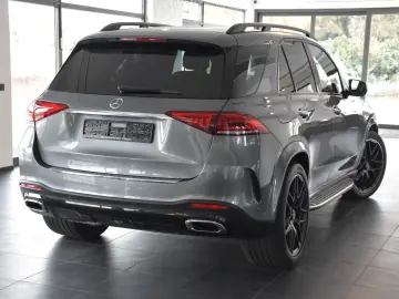 MERCEDES-BENZ GLE 400 d 4M 9G AMG EXCLUSIV PANO AHK MASSAGE