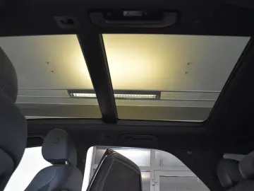 MERCEDES-BENZ GLE 400 d 4M 9G AMG EXCLUSIV PANO AHK MASSAGE