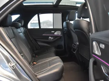 MERCEDES-BENZ GLE 400 d 4M 9G AMG EXCLUSIV PANO AHK MASSAGE