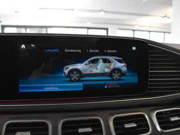 MERCEDES-BENZ GLE 400 d 4M 9G AMG EXCLUSIV PANO AHK MASSAGE