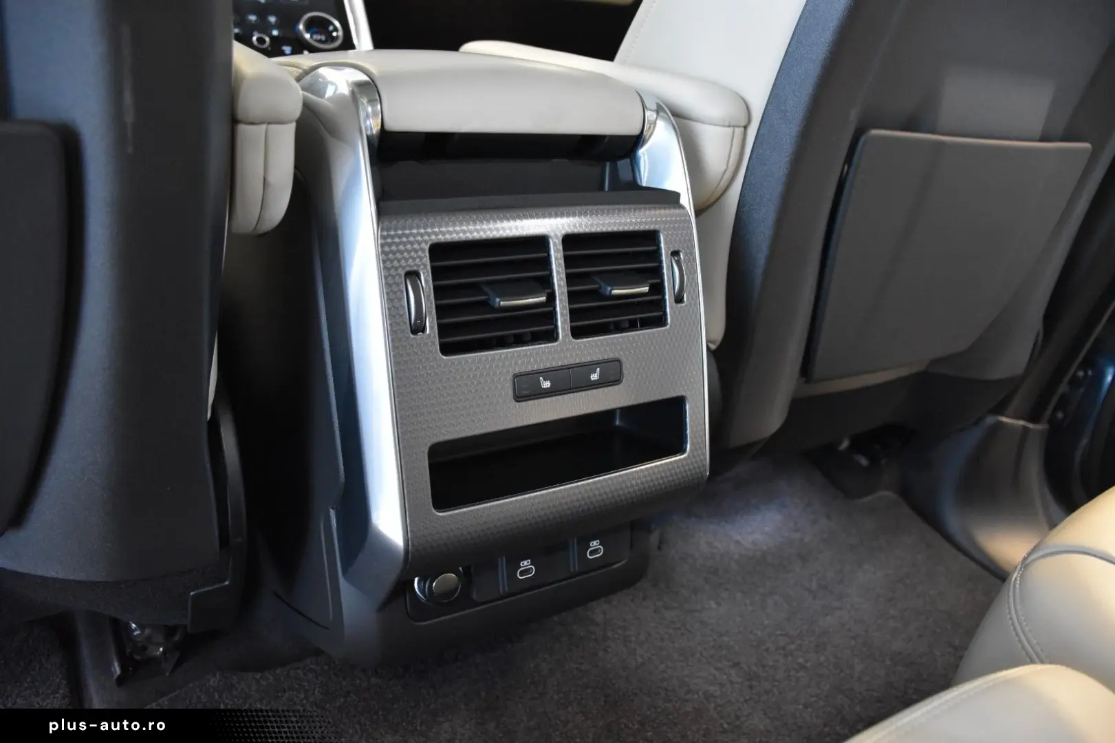 LAND ROVER Range Rover Sport D300 HSE Dynamic PANO MATRIX