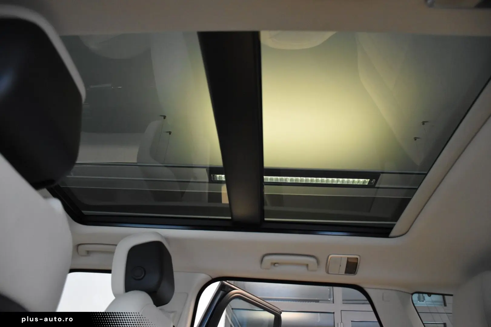 LAND ROVER Range Rover Sport D300 HSE Dynamic PANO MATRIX