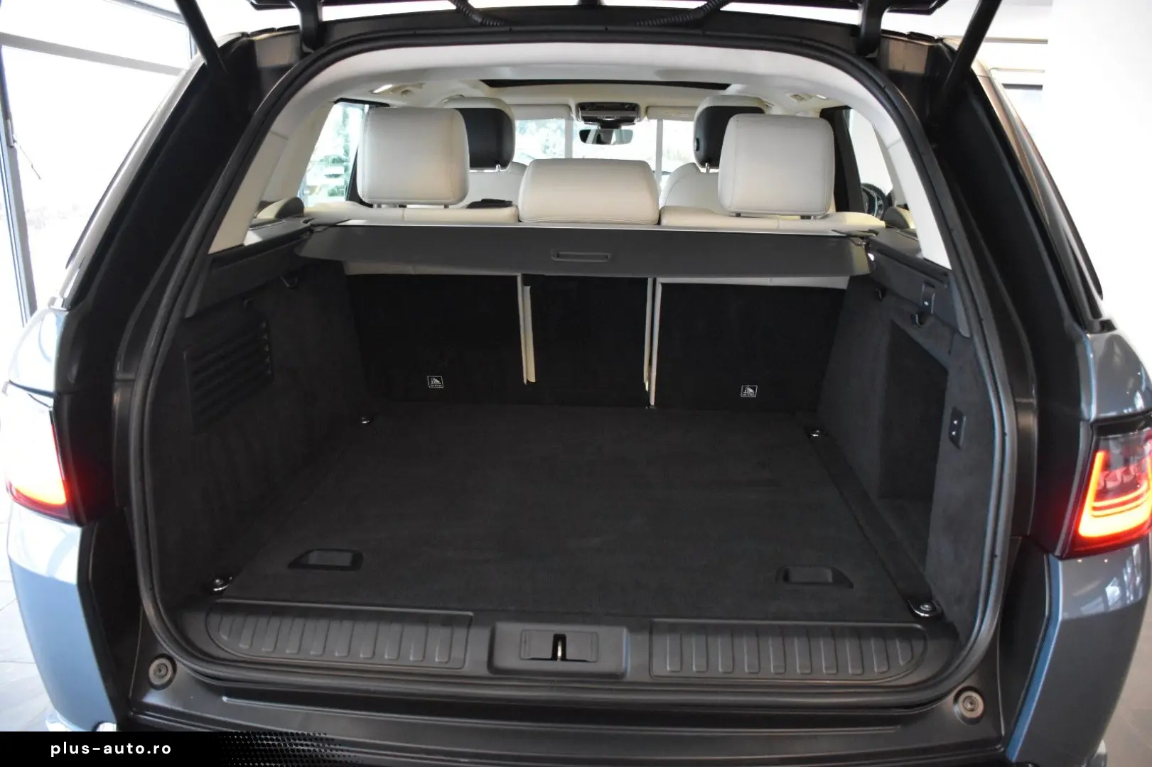 LAND ROVER Range Rover Sport D300 HSE Dynamic PANO MATRIX