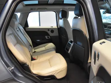 LAND ROVER Range Rover Sport D300 HSE Dynamic PANO MATRIX