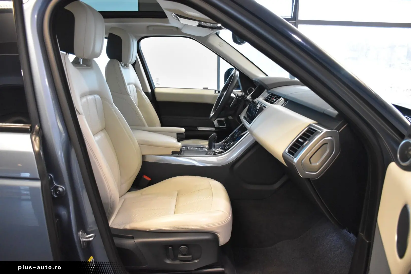 LAND ROVER Range Rover Sport D300 HSE Dynamic PANO MATRIX