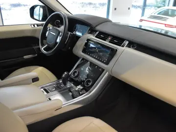 LAND ROVER Range Rover Sport D300 HSE Dynamic PANO MATRIX