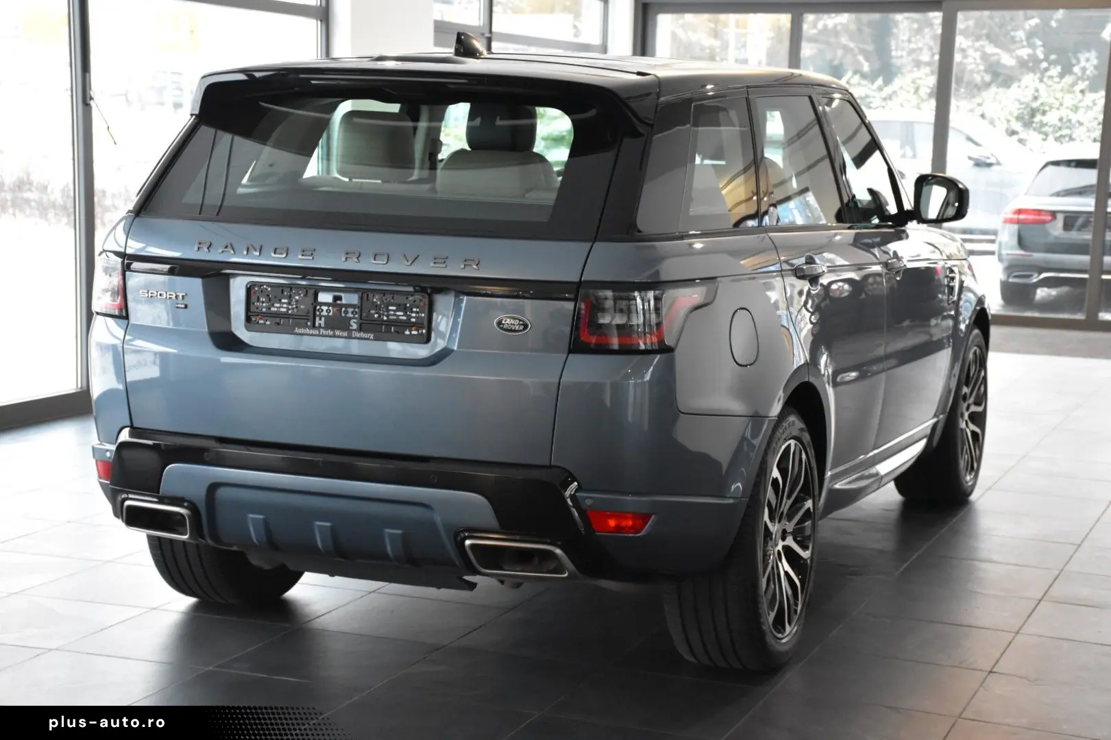 LAND ROVER Range Rover Sport D300 HSE Dynamic PANO MATRIX