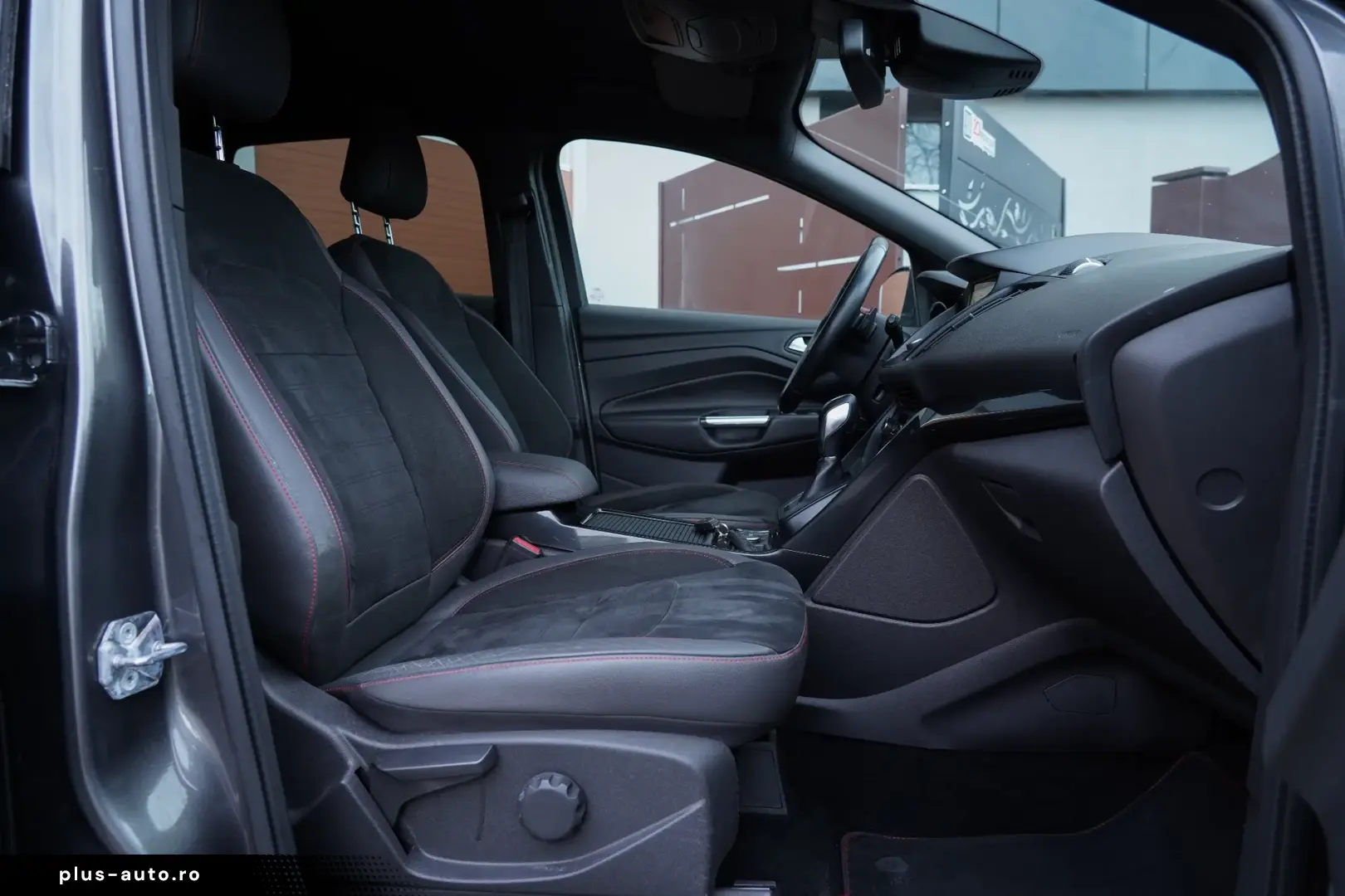 Ford Kuga 2.0 EcoBoost 4x4 Aut. ST-Line