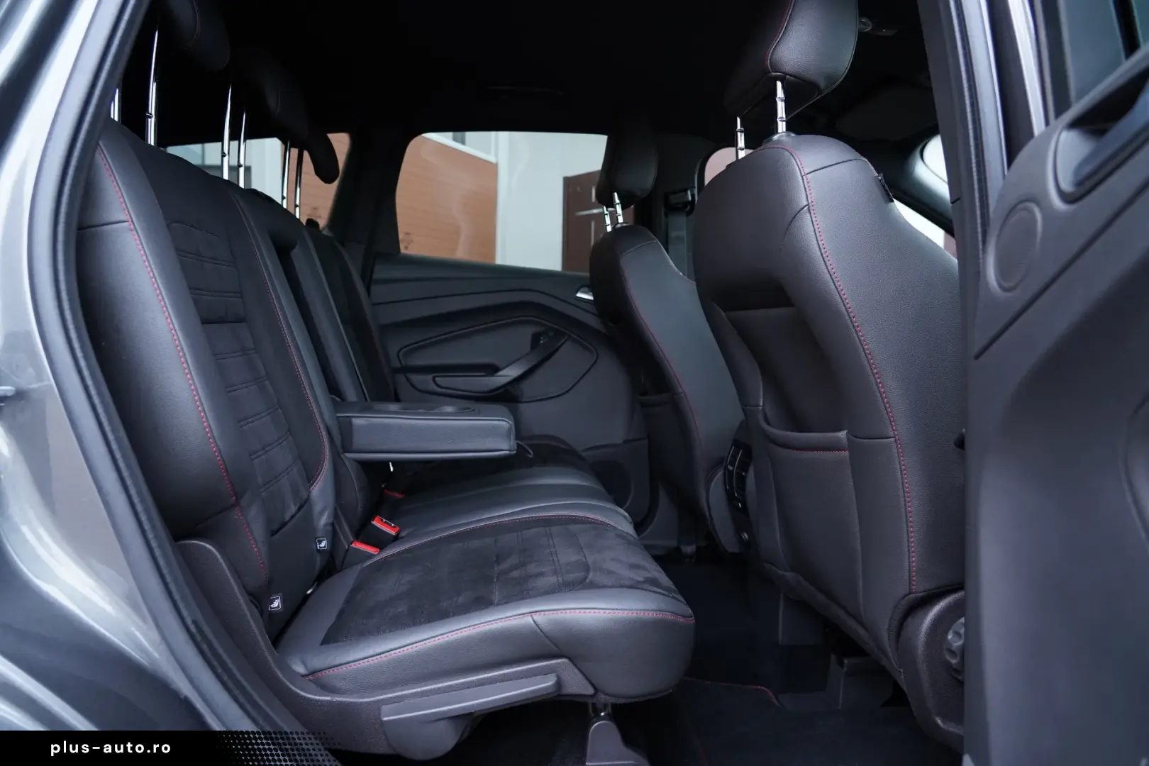 Ford Kuga 2.0 EcoBoost 4x4 Aut. ST-Line