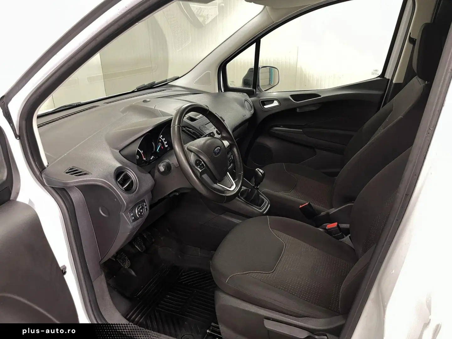 Ford Transit Courier