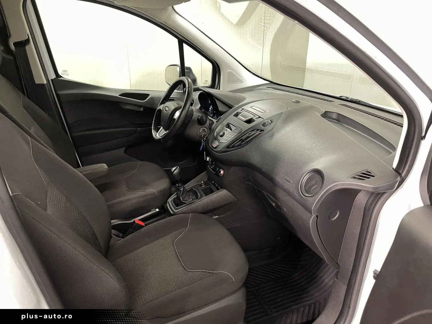 Ford Transit Courier