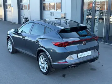 CUPRA Formentor 1.5 TSI DSG    Pano 18Zoll ACC LED