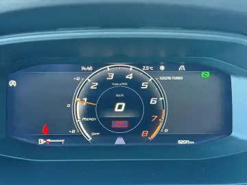 CUPRA Formentor 1.5 TSI DSG    Pano 18Zoll ACC LED