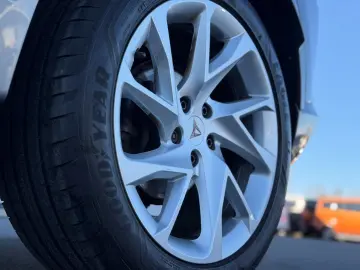 CUPRA Formentor 1.5 TSI DSG    Pano 18Zoll ACC LED