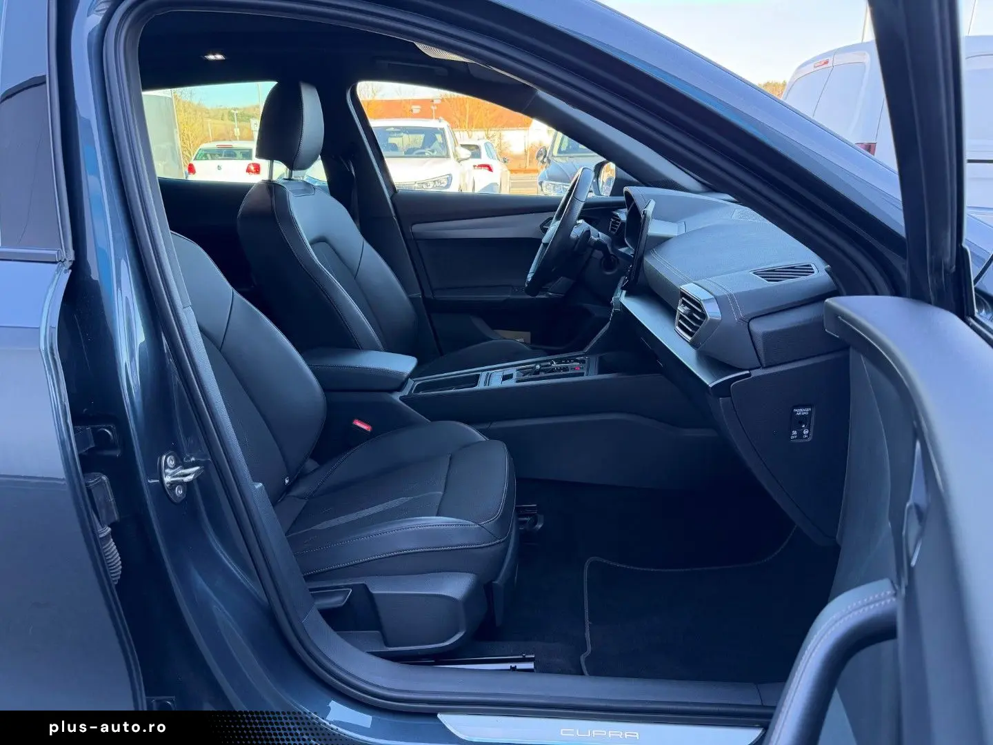 CUPRA Formentor 1.5 TSI DSG    Pano 18Zoll ACC LED