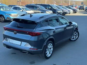 CUPRA Formentor 1.5 TSI DSG    Pano 18Zoll ACC LED