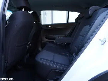 Kia Sportage 1.6 CRDI AWD DCT SPIRIT